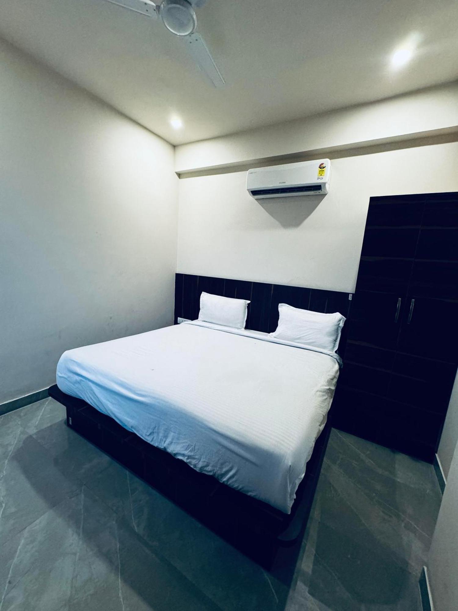 Hotel Karma Jaipur Dış mekan fotoğraf
